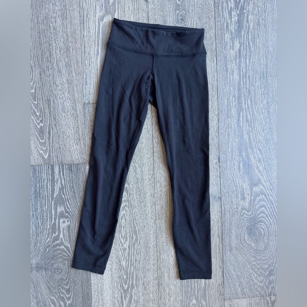 Lululemon Wunder Under Pant Low Rise in Black Size 2